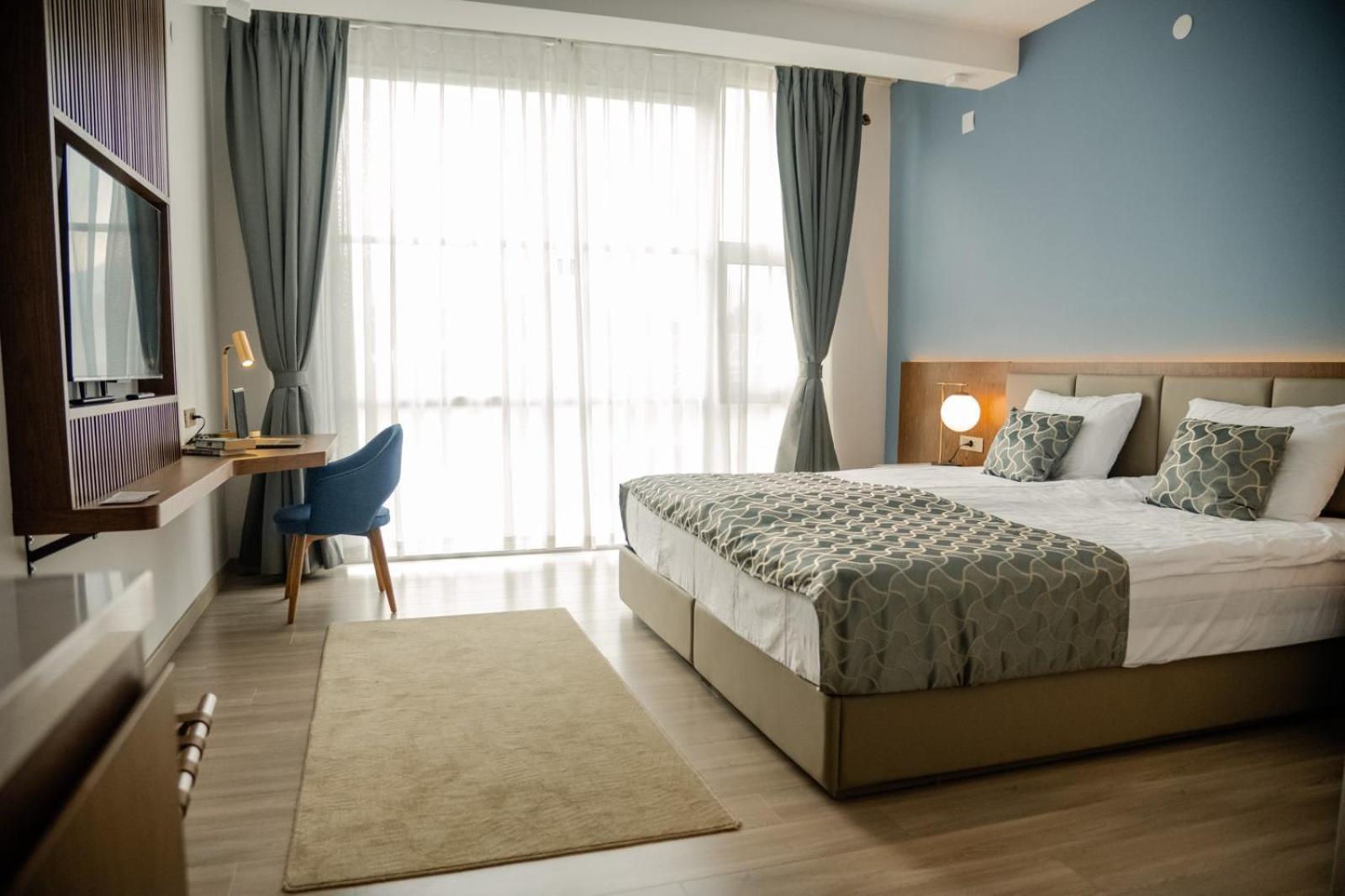 Hotel Drim & Spa ストルガ エクステリア 写真