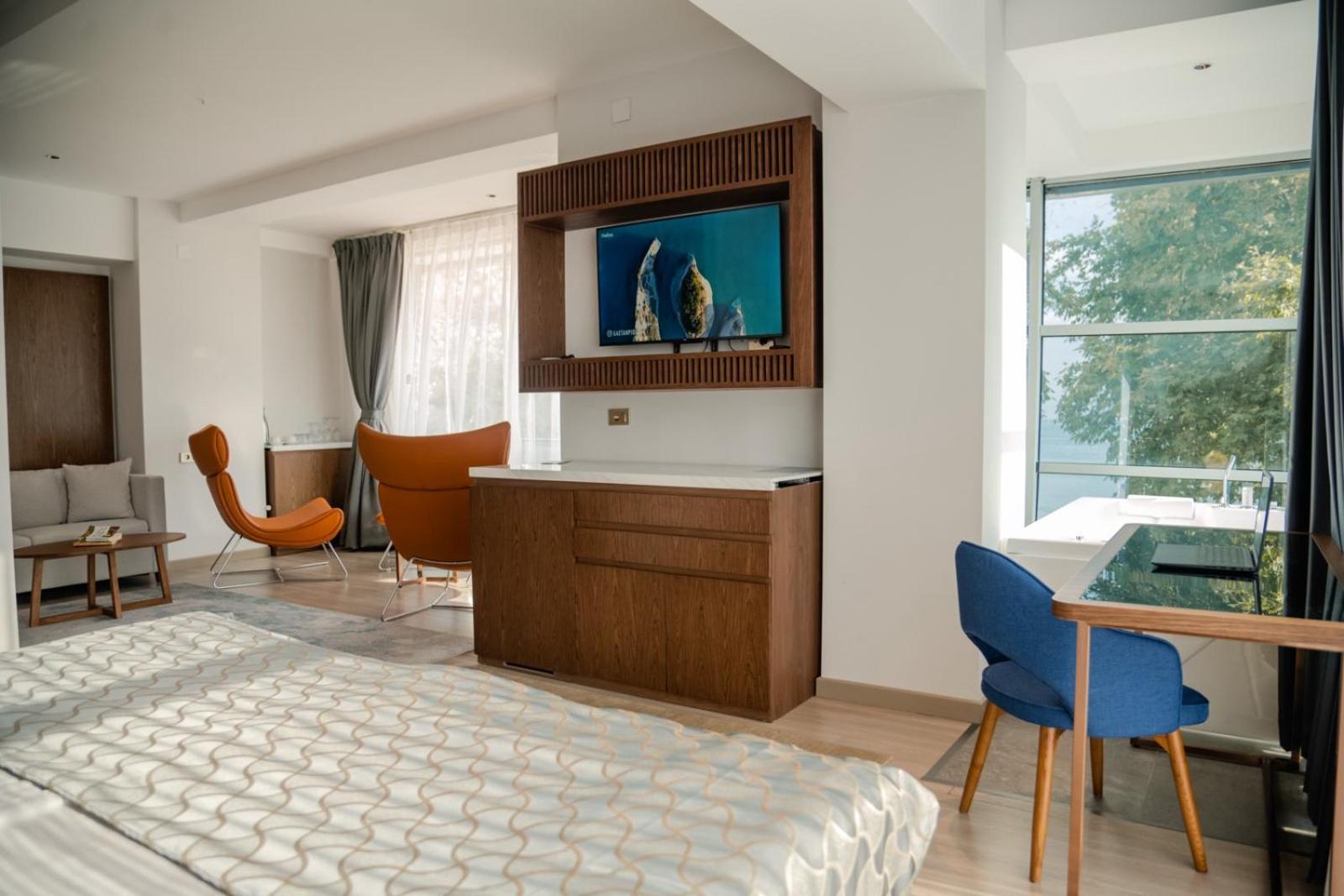 Hotel Drim & Spa ストルガ エクステリア 写真