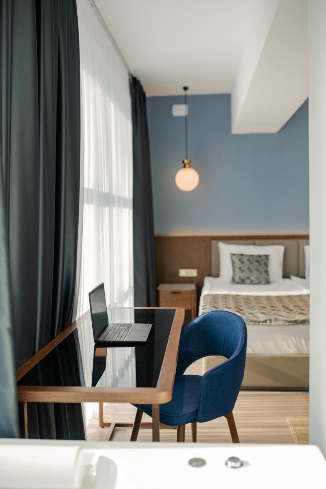 Hotel Drim & Spa ストルガ エクステリア 写真